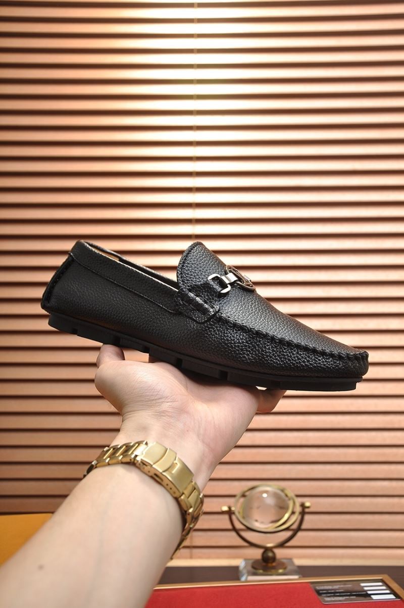 Louis Vuitton Low Shoes